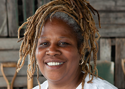 portrait of Karen WAshington
