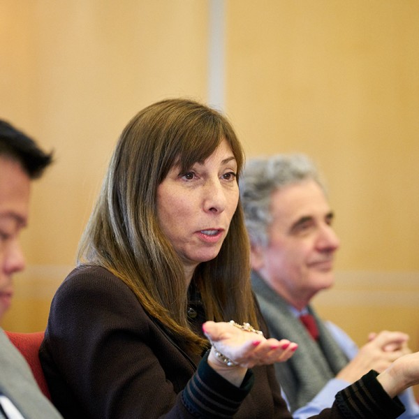 Susan Guerin leads the roundtable session on the latest developments in food retailing