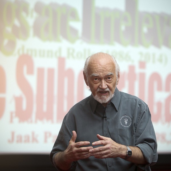 Jaak Panksepp gives a presentation