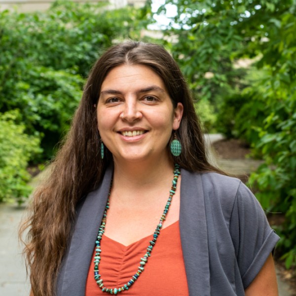 Aubryn Sidle headshot