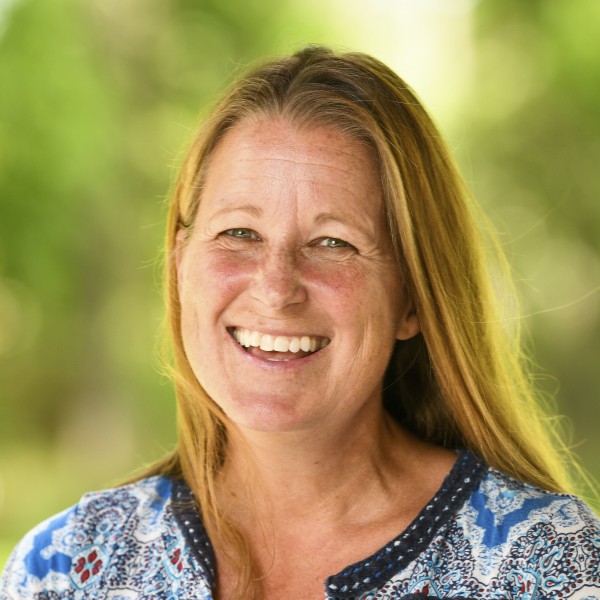 portrait of Marion Zuefle