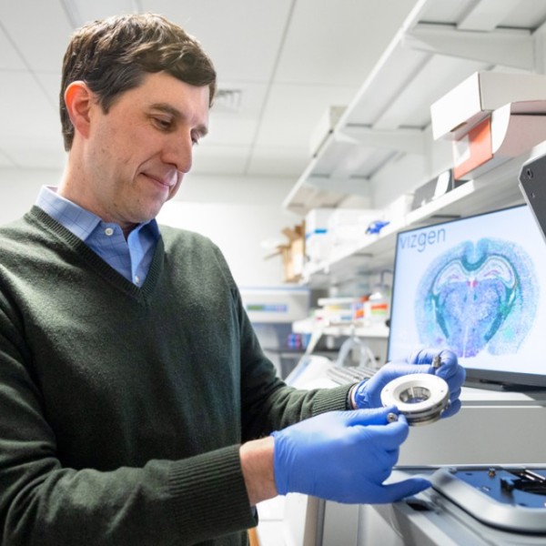 Ben Cosgrove works in a lab