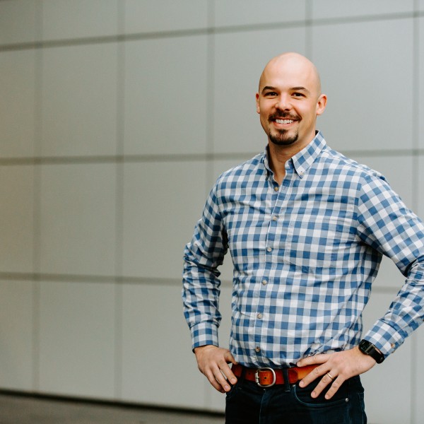headshot of andrew hein