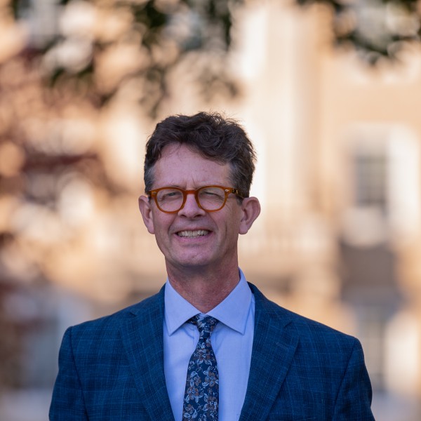 Headshot of Andrew Turner.