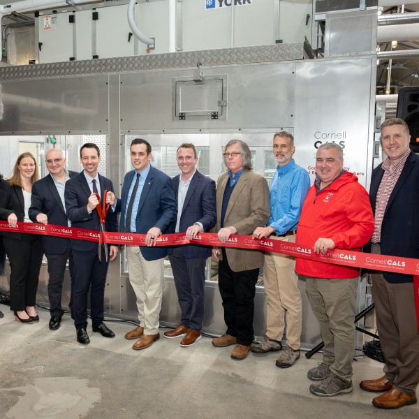 Partners cut the ribbon on a new facility 