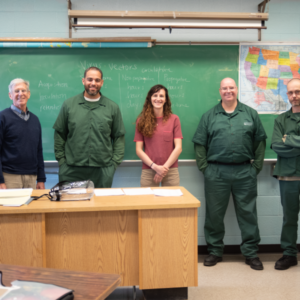 Libby Indemaur and CPEP plant science students