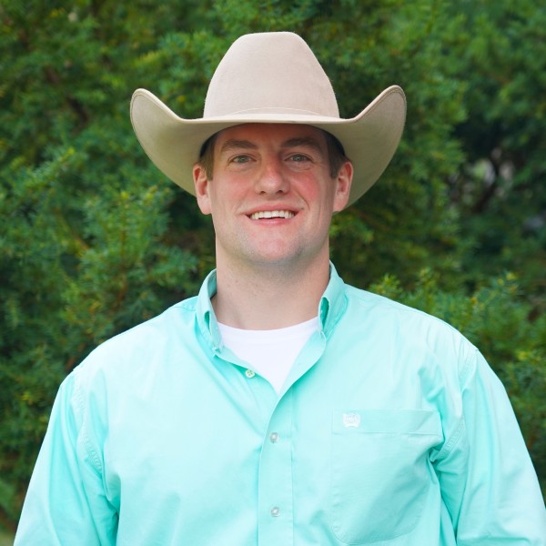 headshot of adam murray