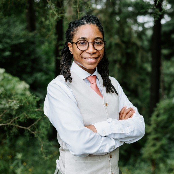 Jasmine Dillon headshot